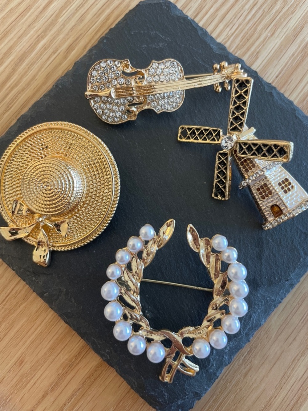 Vintage Style Brooch Bundle Gold Hat Windmill Pearl Classic European Jewelry Set - Picture 2 of 2